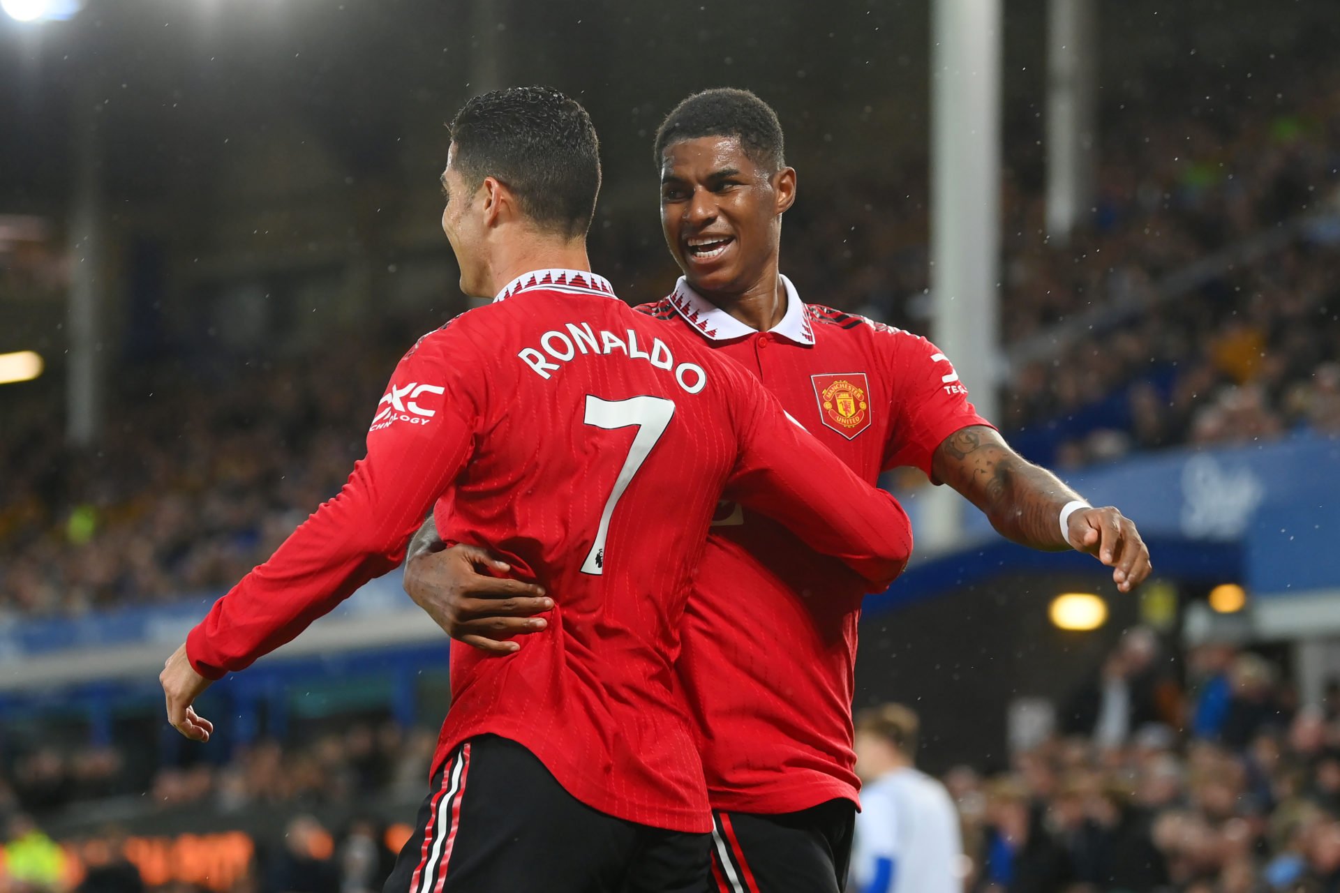 Rashford khiến Ferdinand sai lầm với tiên đoán về Ronaldo