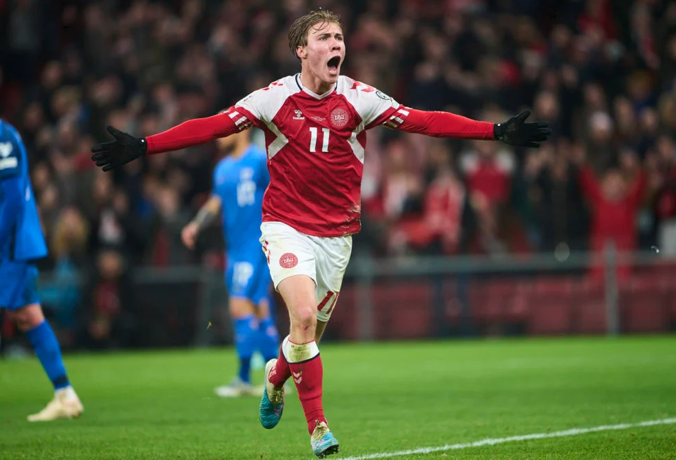 Rasmus Hojlund to Man Utd: Is He Really Erling Haaland 2.0?