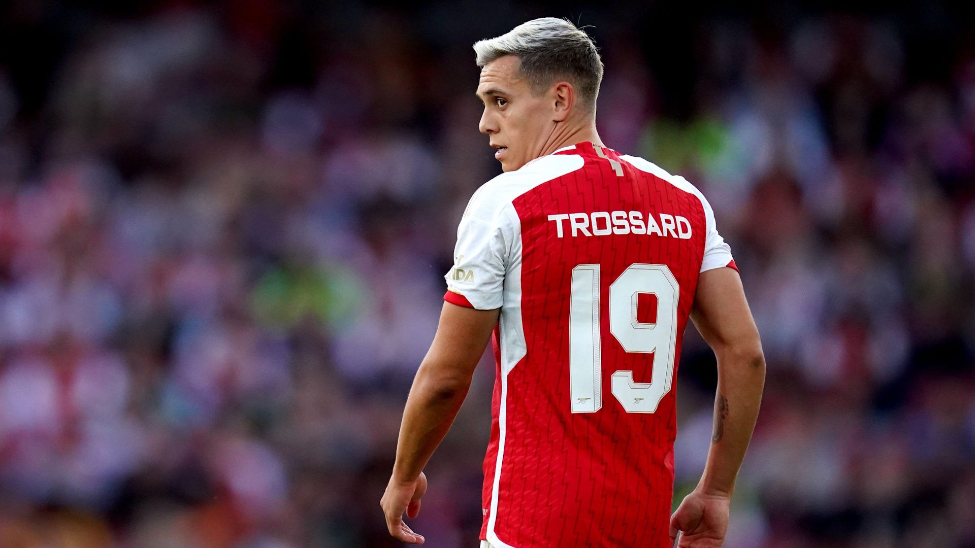 Trossard nói thẳng về sức mạnh của Arsenal