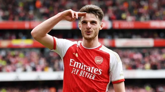 Declan Rice tự thấy bản thân giống Steven Gerrard