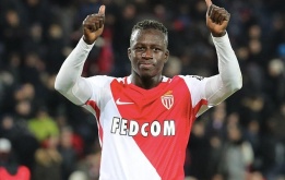 Nóng: Benjamin Mendy đã đến Mỹ, chuẩn bị ra mắt Man City