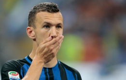 HLV Inter XÁC NHẬN Perisic muốn đến M.U