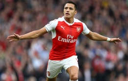Sanchez muốn 'gắn bó keo sơn' với Arsenal?