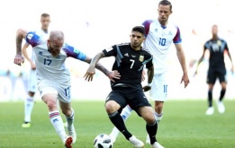 Đại diện sao Argentina đến London, Unai Emery giục Arsenal kí gấp hợp đồng