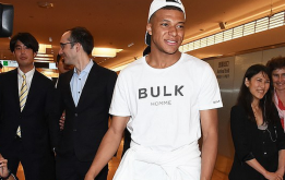 Tạm gác 'thị phi' ở nước Mỹ, Mbappe bất ngờ có mặt tại châu Á
