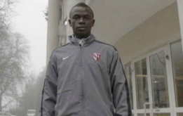 Câu chuyện đằng sau bức ảnh đầu tiên của Mane khi rời Senegal đến Metz
