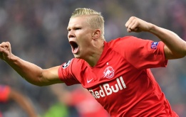 'Siêu cò' ra tay, Man United đành chào tạm biệt Haaland