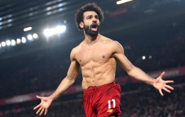 Cuốn phăng mọi vật cản, đến Chúa cũng đang ủng hộ Liverpool vô địch