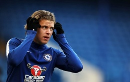 Leeds United mơ về viên ngọc nơi tuyến giữa của Chelsea