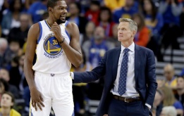 Thuyền trưởng Warriors chính thức lên tiếng vụ scandal Durant trên Twitter