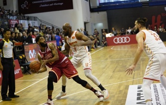 Vượt qua Saigon Heat, 'sát thủ' Singapore Slingers tiết lộ bí quyết chiến thắng