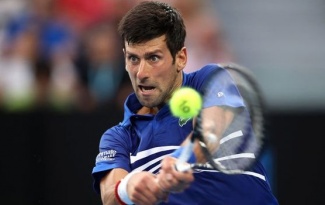 Vượt ải Shapovalov, Djokovic xây chắc ngôi vị số 1 thế giới