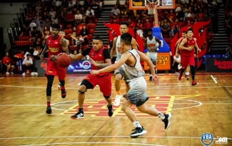 Tổng kết VBA 2019 tuần 12: Màn chia tay ý nghĩa, xác định các cặp đấu playoff