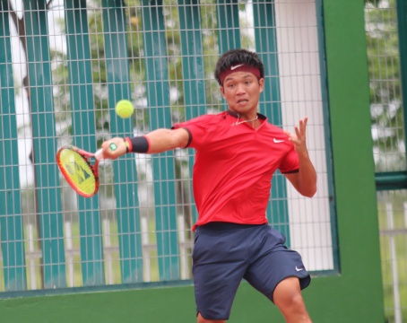 Nguyen-hoang-thien-gay-soc-3 (1)
