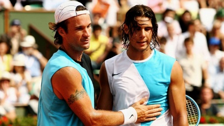 carlos-moya-rafael-nadal-cropped_jbj9ezvtlst4136wkjyh2uamz
