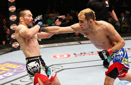 ufc173_06_ferguson_vs_kikuno_009