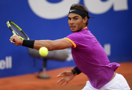 rafael-nadal-beats-dominic-thiem-for-record-10th-barcelona-title-2