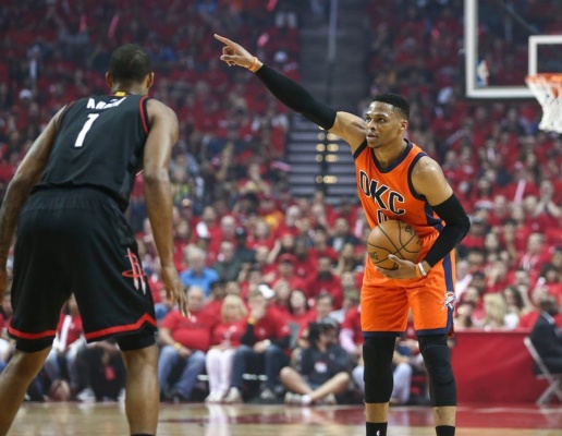 russell-westbrook-rockets-game-2-2017-pointing