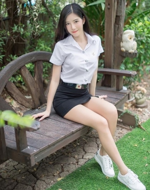 My-nhan-sieu-vong-1-chiem
