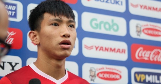 Hậu vệ Văn Hậu: