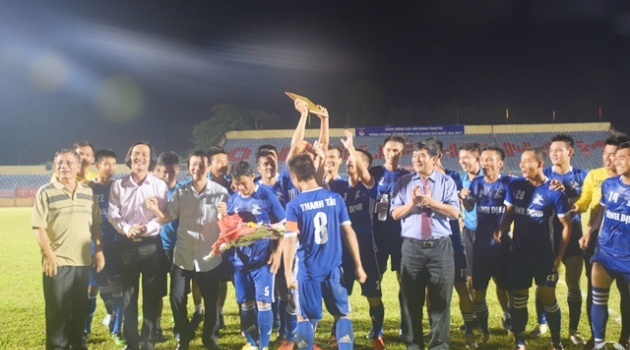 CAND và Bình Định góp mặt ở hạng nhất 2018