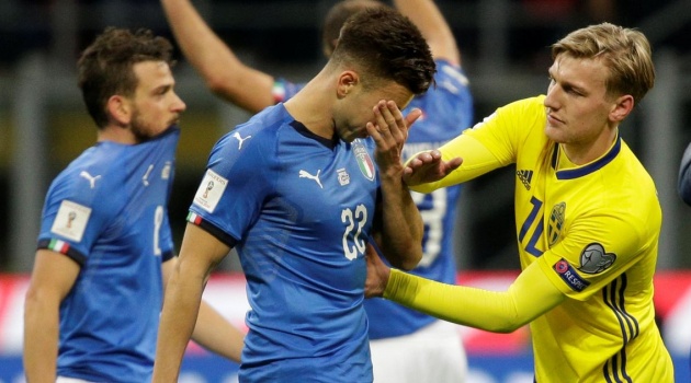 Bị loại khỏi World Cup, Italia vẫn thăng tiến trên BXH FIFA