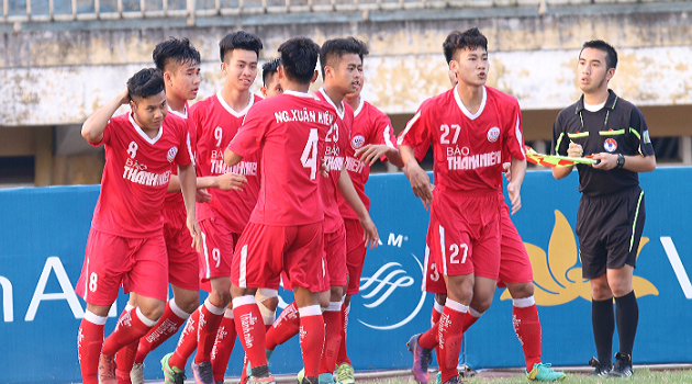 Bảng B VCK U19 Quốc gia 2018: HAGL thắng dễ, SLNA thua nghiệt ngã phút cuối