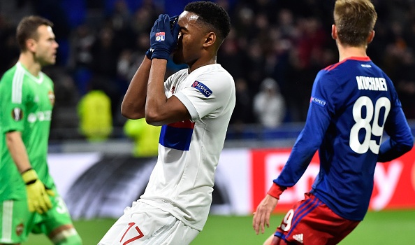 Thua sốc trên sân nhà, Lyon ngậm ngùi chia tay Europa League