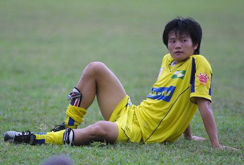 'Thần đồng’ bóng đá Việt Nam theo nghiệp ‘gõ đầu trẻ’ ở SLNA
