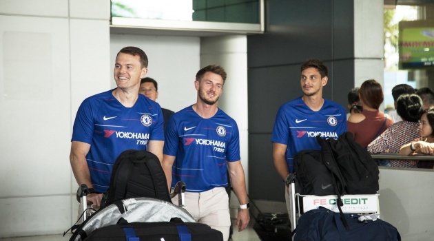 Điểm tin bóng đá Việt Nam sáng 21/06: HLV Chelsea đến Việt Nam; Tài Em bức xúc nhận tin Hà Nội cho điểm