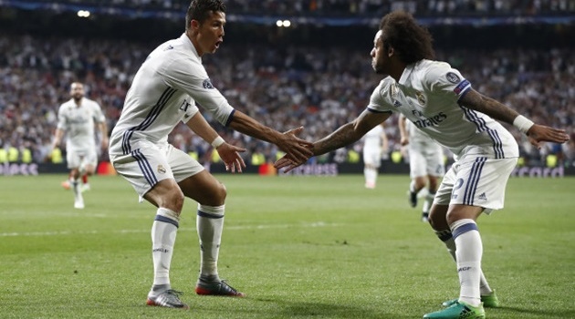 Marcelo gửi lời chia tay xúc động đến Ronaldo