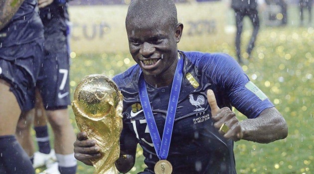 N’Golo Kante: Từ cầu thủ hạng sáu cho đến nhà vô địch World Cup