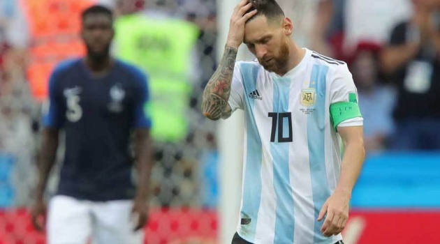 Argentina tập trung: Chia tay Messi, gọi lại Icardi