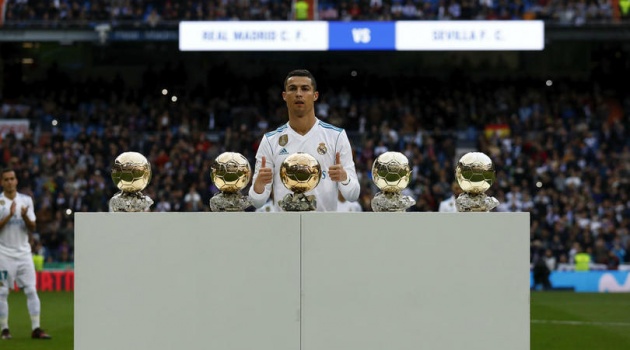 QBV phải luôn thuộc về Ronaldo