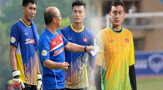 Điểm tin bóng đá Việt Nam tối 18/10: Tuấn Mạnh sẵn sàng cạnh tranh với Văn Lâm, Tiến Dũng tại AFF Cup 2018