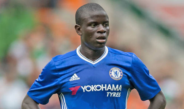 Chelsea có thể đánh mất Kante vì... Sarri và Jorginho?