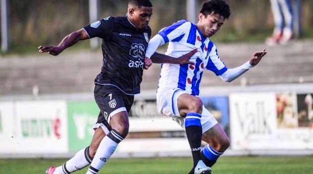 Điểm tin bóng đá Việt Nam tối 02/10: HLV SC Heerenveen đánh giá rất tích cực về Văn Hậu