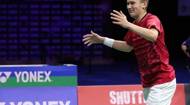 Lee Chong Wei thua cực sốc ở chung kết trước Axelsen