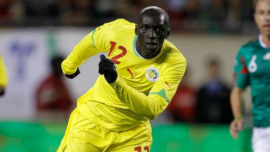 02h00 ngày 26/1/2012, Ghi-nê Xích Đạo - Senegal: Không còn đường lùi