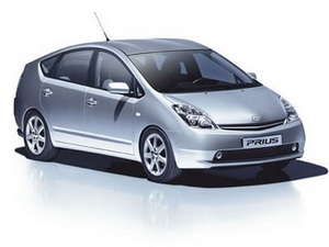 Toyota Prius bán chạy nhất tại thị trường Nhật Bản