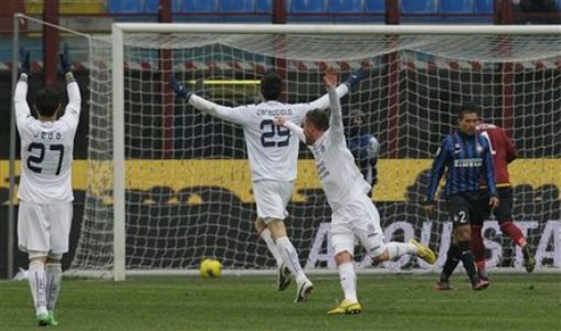 Novara khiến Inter tiếp tục chìm sâu trong khủng hoảng