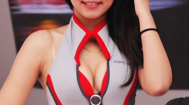 Dàn mỹ nhân nhấn chìm Bắc Kinh Auto