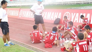U13 Việt Nam thua U13 Malaysia 8 bàn không gở