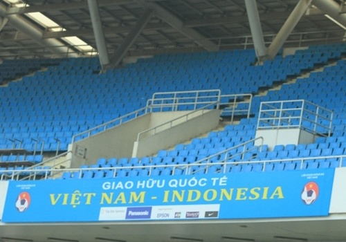 Vé trận đấu Việt Nam và Indonesia: Ế ẩm ở ngày bán đầu tiên