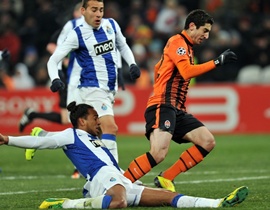 Video: Jackson Martinez lập cú đúp, Porto cầm hòa Shakhtar Donetsk