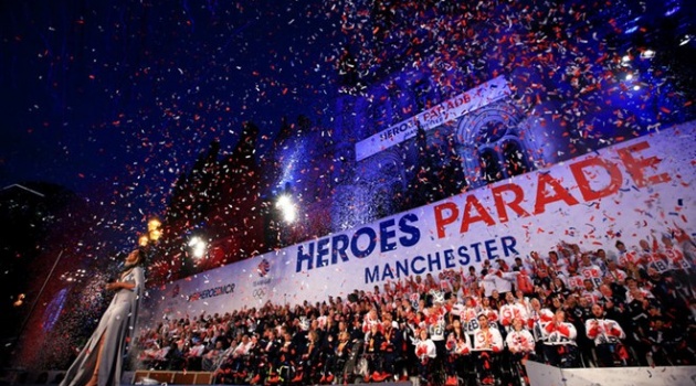 VĐV Olympic Anh được chào đón hoành tráng tại Manchester