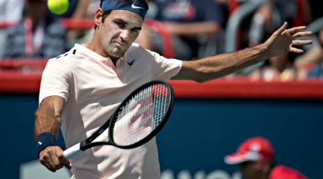 Ferrer chấm dứt mạch 32 set thắng liên tiếp của Federer
