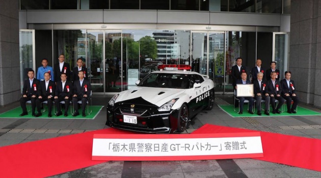 Tội phạm đường phố Nhật ‘tái mặt’ khi cảnh sát được tặng chiến binh Nissan GT-R