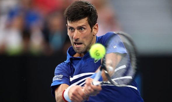 Vượt ải Shapovalov, Djokovic xây chắc ngôi vị số 1 thế giới