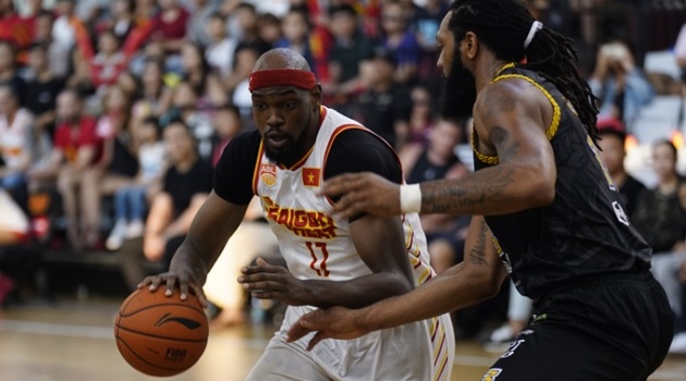 De Angelo Hamilton chơi xuất sắc, Saigon Heat nhận kết quả bất ngờ